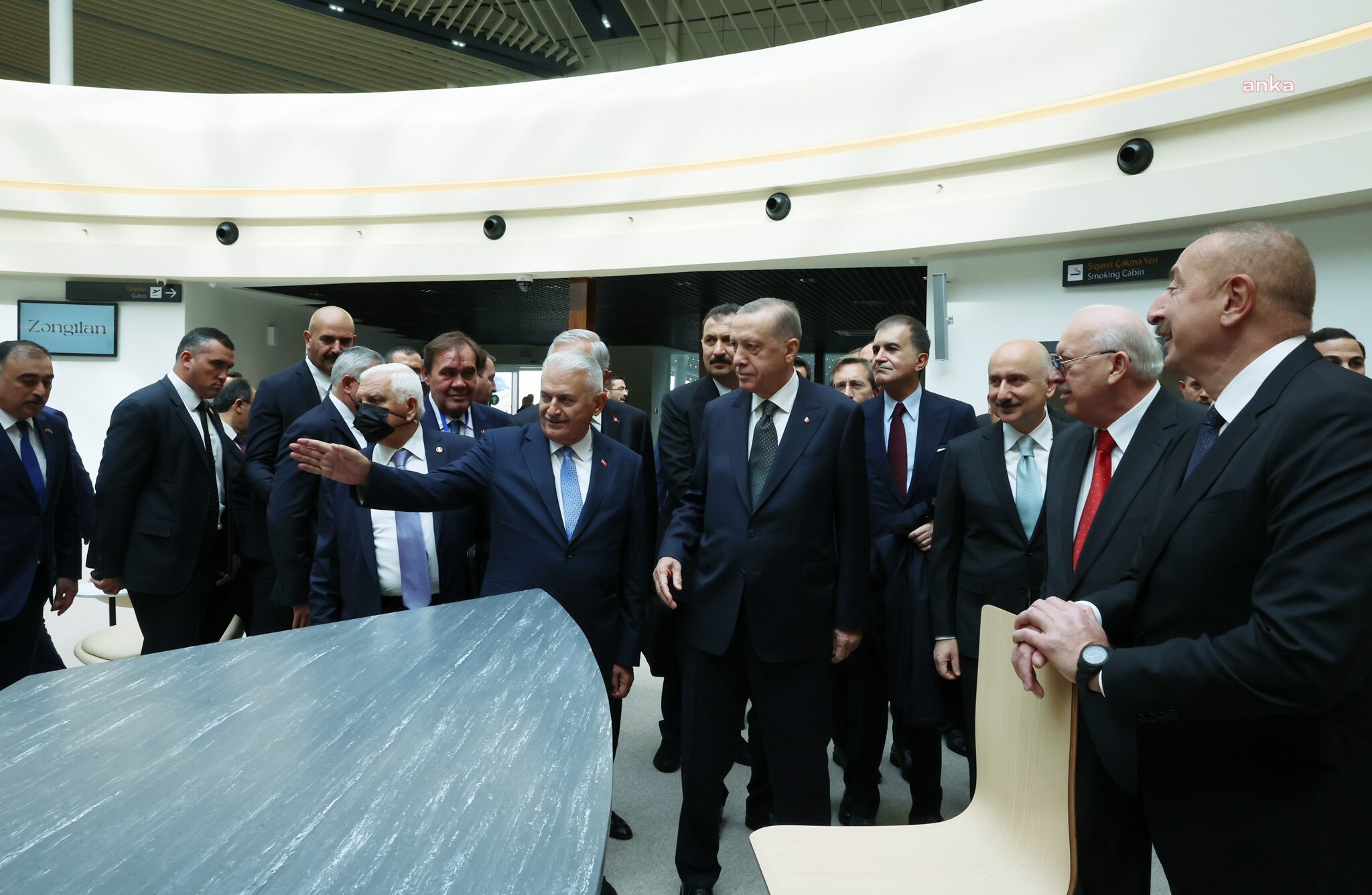 SAĞLIK BAKANI KOCA AÇIKLADI: BİNALİ YILDIRIM AZERBAYCAN’DA TRAFİK KAZASI GEÇİRDİ, DURUMU İYİ
