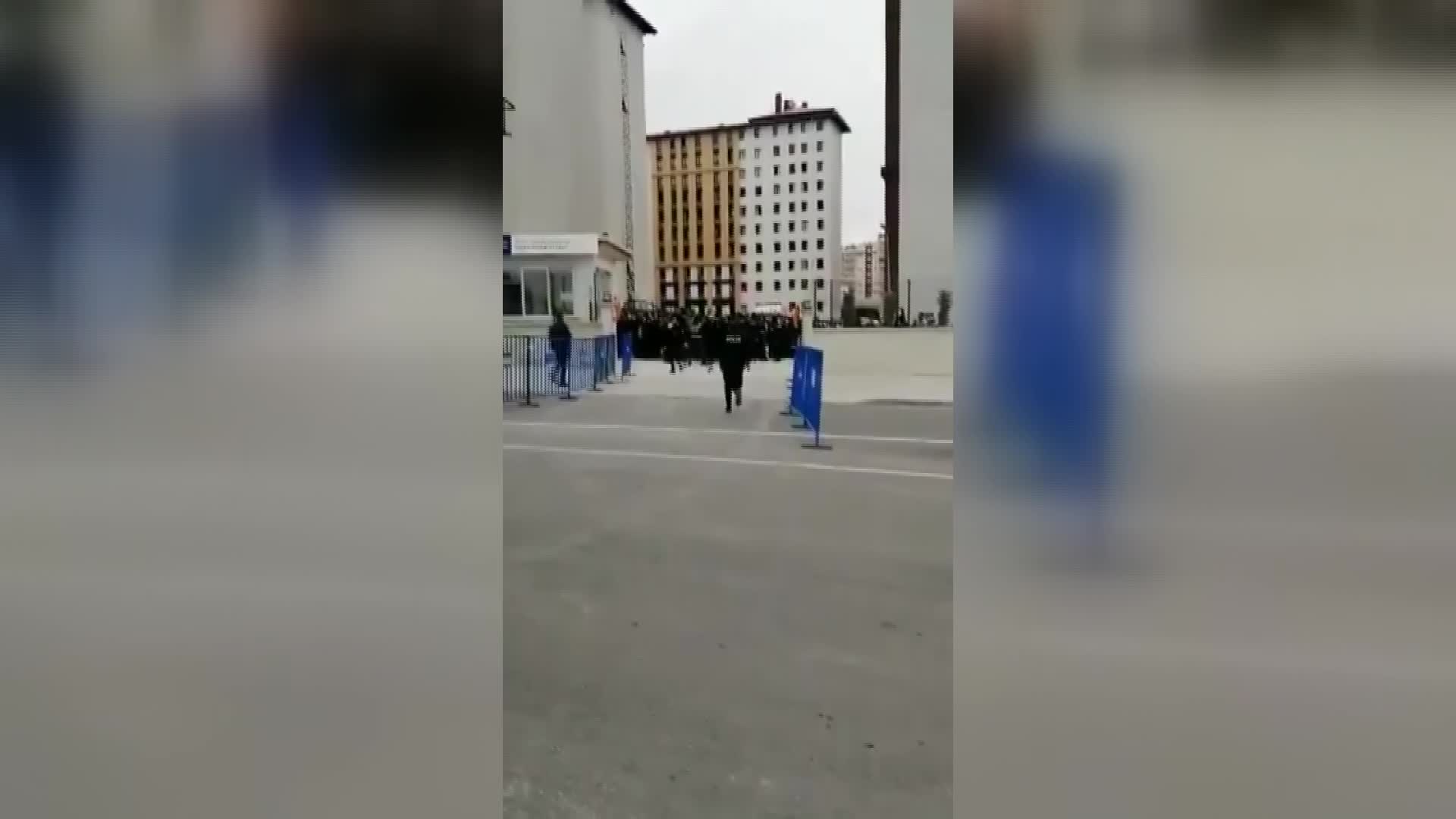 KARANTİNADAN KAÇMAYA ÇALIŞTILAR