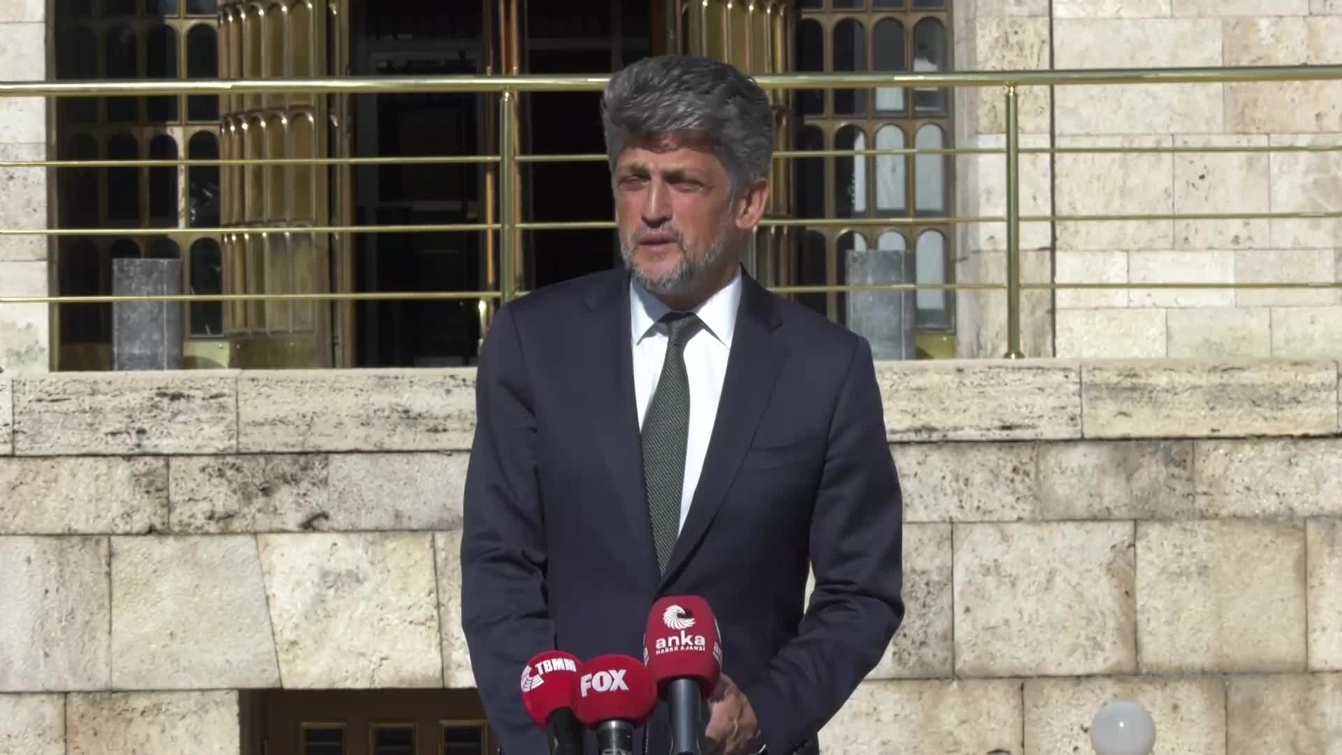 GARO PAYLAN: "BU BÜTÇEDEN ÇİFÇİYE 54 MİLYAR TL ÖDENİRKEN KÖPRÜ, OTOYOL, ŞEHİR HASTANELERİ ÜZERİNDEN YANDAŞ MÜTEAHHİTLERE 102 MİLYAR TL ÖDENMESİ ÖNGÖRÜLÜYOR"