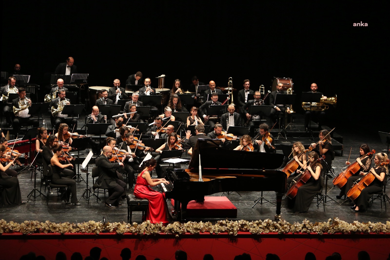 ESKİŞEHİR BÜYÜKŞEHİR SENFONİ ORKESTRASINDAN KONSER