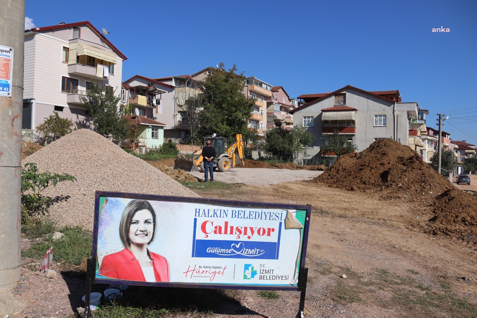 İZMİT BELEDİYESİ, 3’ÜNCÜ KREŞ İÇİN KAZI ÇALIŞMALARINA BAŞLADI