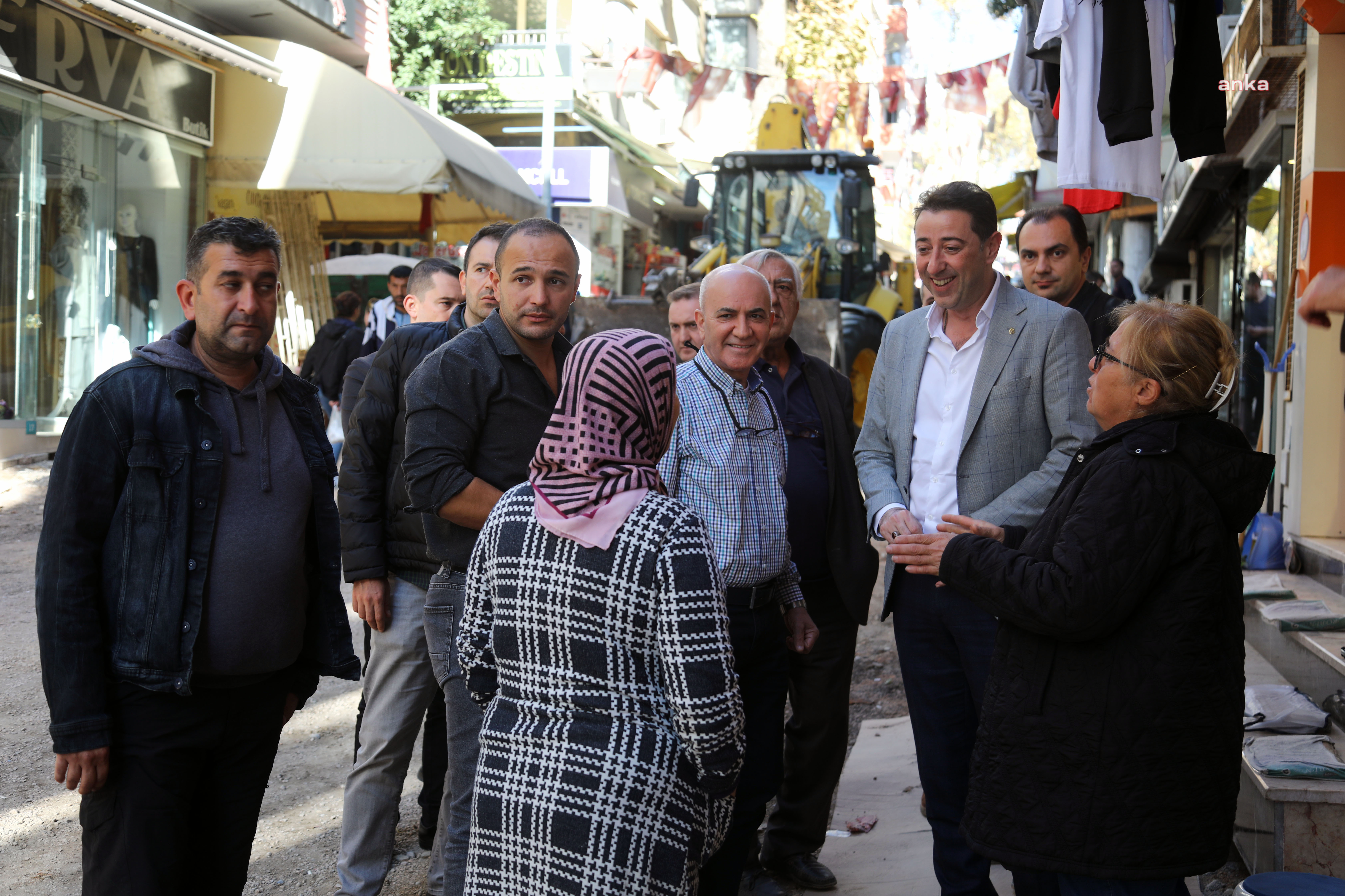 BANDIRMA BELEDİYE BAŞKANI TOLGA TOSUN, İLÇEDE YAPILAN ÇALIŞMALARI İNCELEDİ