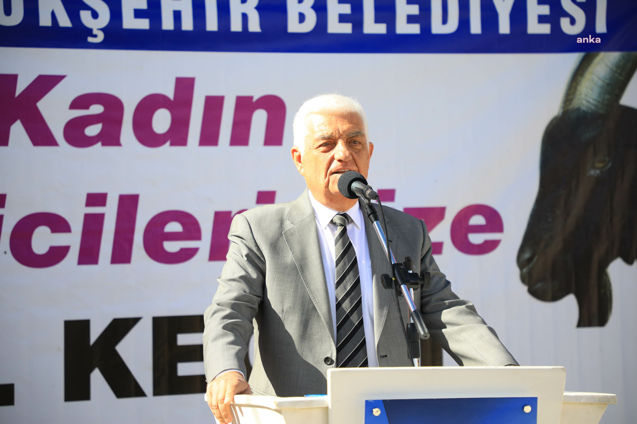 MUĞLA BÜYÜKŞEHİR’DEN YATAĞAN’A KIL KEÇİSİ DESTEĞİ