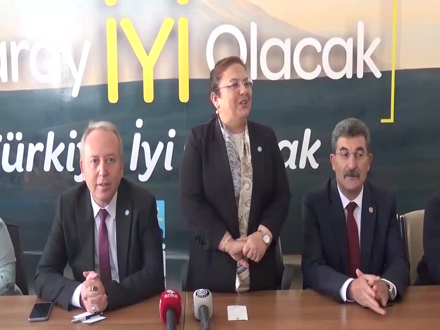 İYİ PARTİ GENEL BAŞKAN YARDIMCISI YÜKSEL: "BİR DEĞİL BİN YASA DA GETİRSENİZ BİZİ SUSTURAMAYACAKSINIZ"