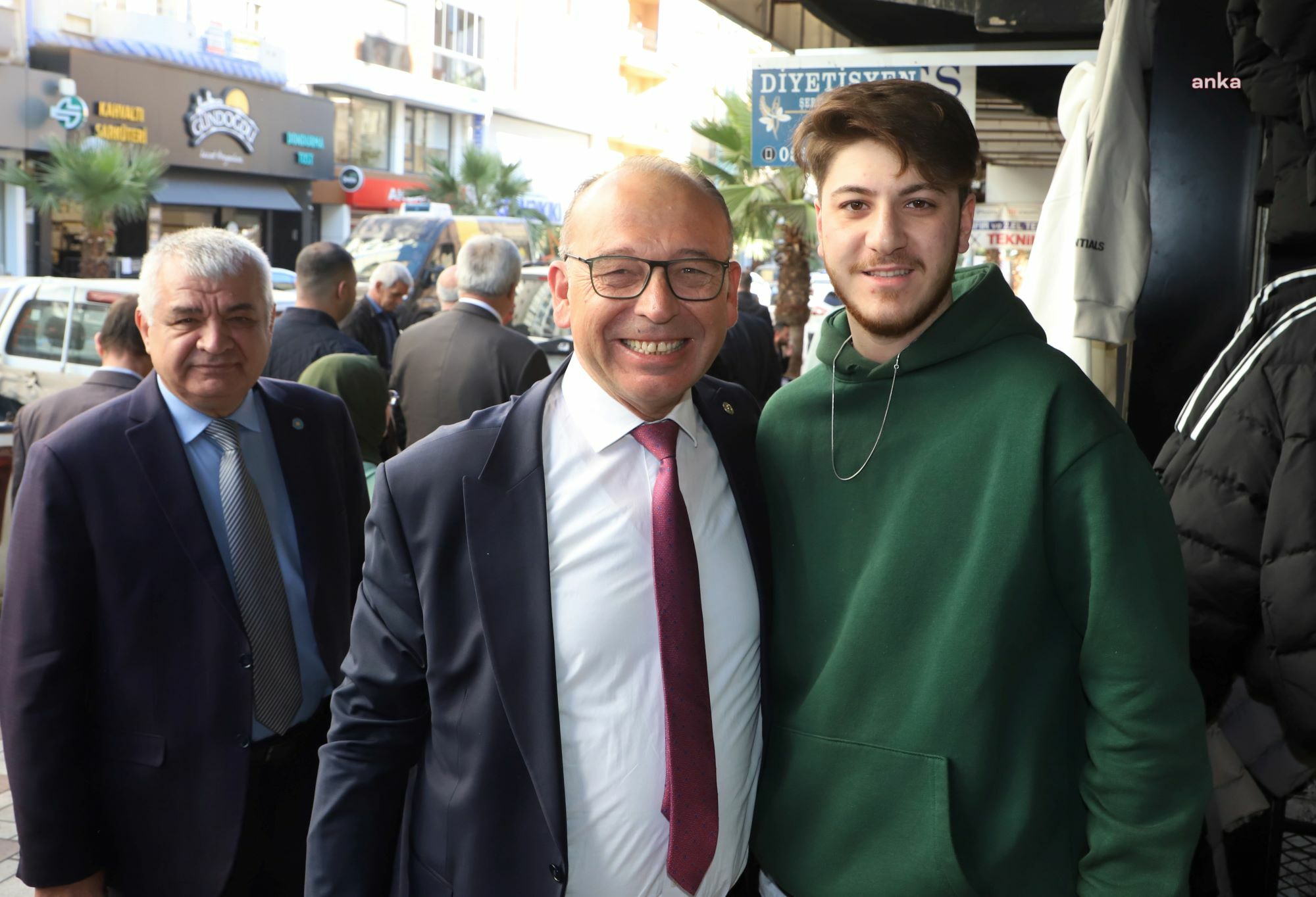 TURGUTLU BELEDİYE BAŞKANI AKIN VE ALTILI MASA TEMSİLCİLERİNDEN ESNAF ZİYARETİ