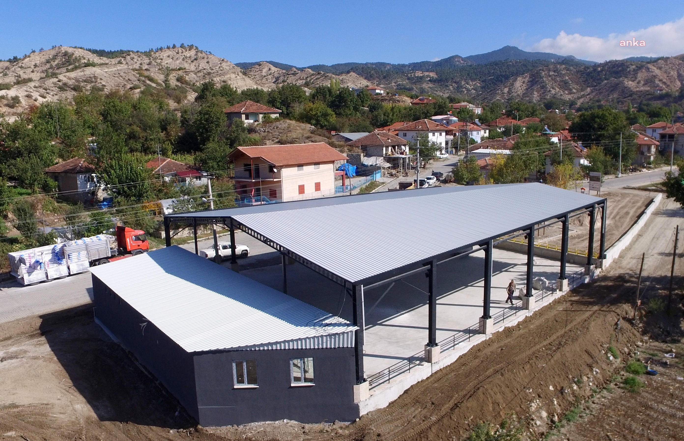 HONAZ BELEDİYESİ AÇILIŞLARA HAZIRLANIYOR