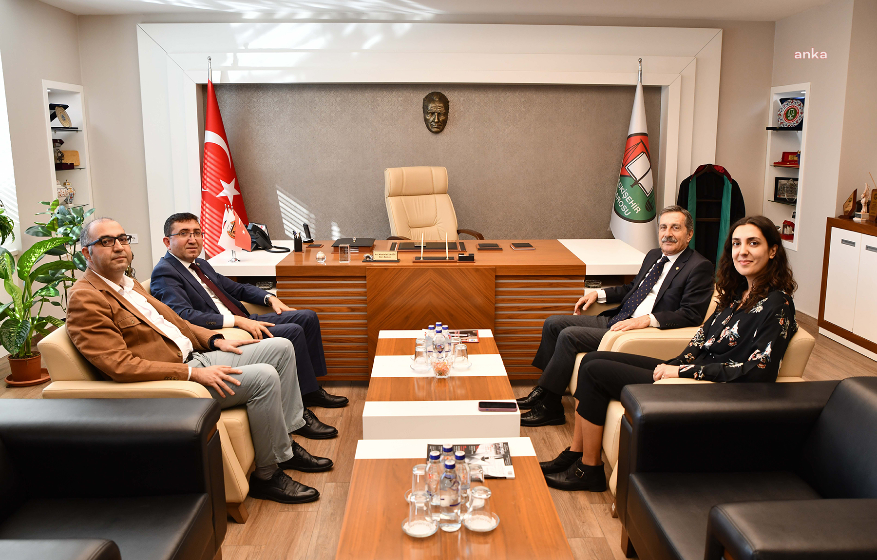 TEPEBAŞI BELEDİYE BAŞKANI ATAÇ’TAN ESKİŞEHİR BAROSU’NA ZİYARET