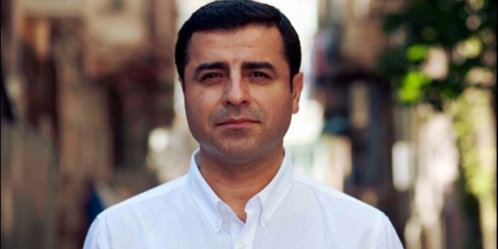 SELAHATTİN DEMİRTAŞ: MUHALEFET KENDİNİ İKTİDAR OLARAK GÖRMELİ