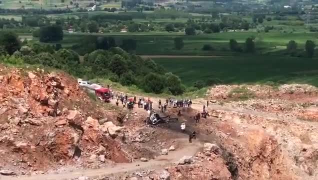‘KONTROLLÜ PATLAMA İÇİN MALZEMEYİ TAŞIYAN ARAÇ PATLADI’