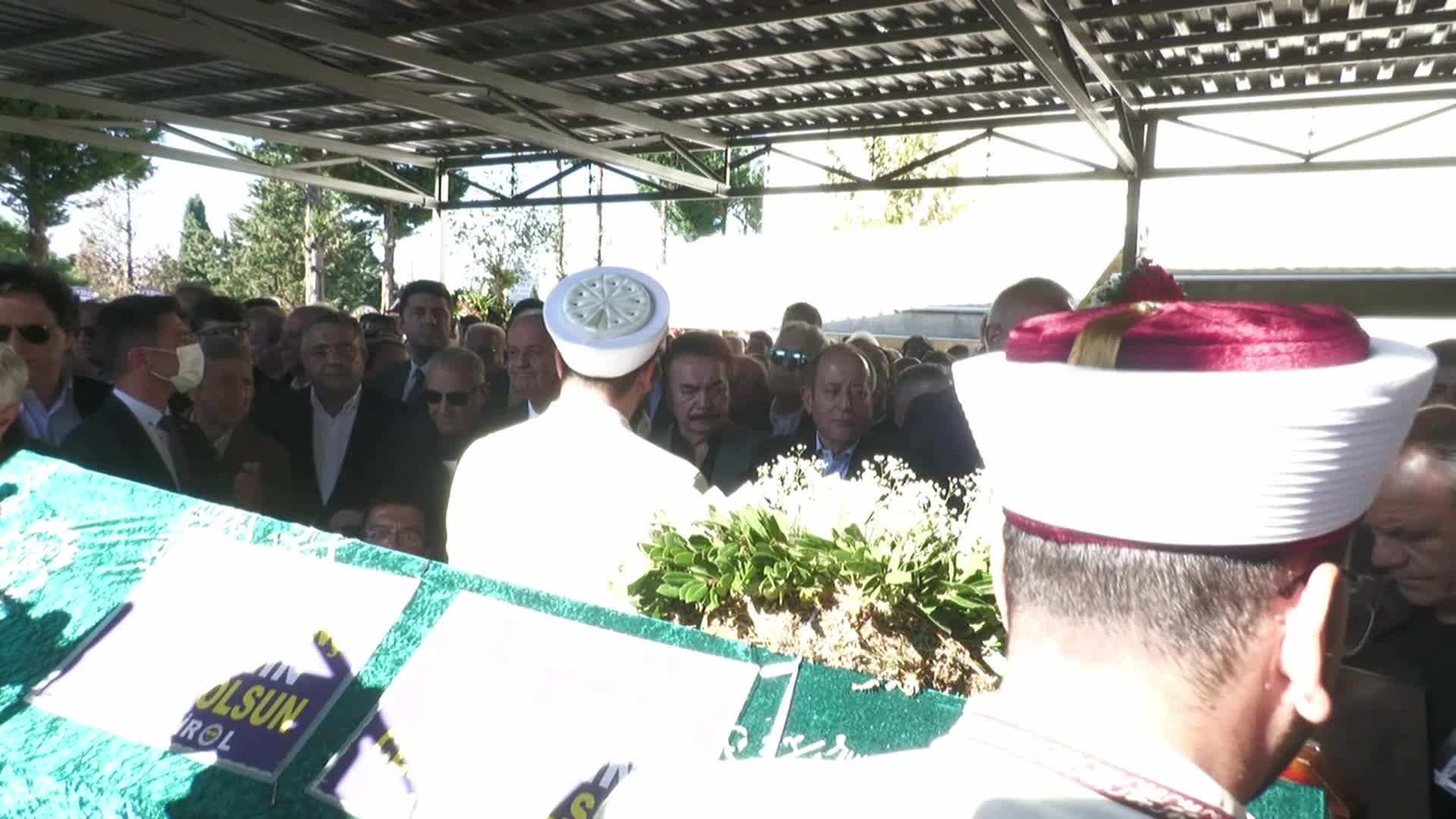 HALİT KIVANÇ SON YOLCULUĞUNA UĞURLANDI