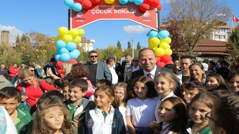 EDİRNE BELEDİYESİ'NDEN 2 YENİ ÇOCUK OYUN ALANI