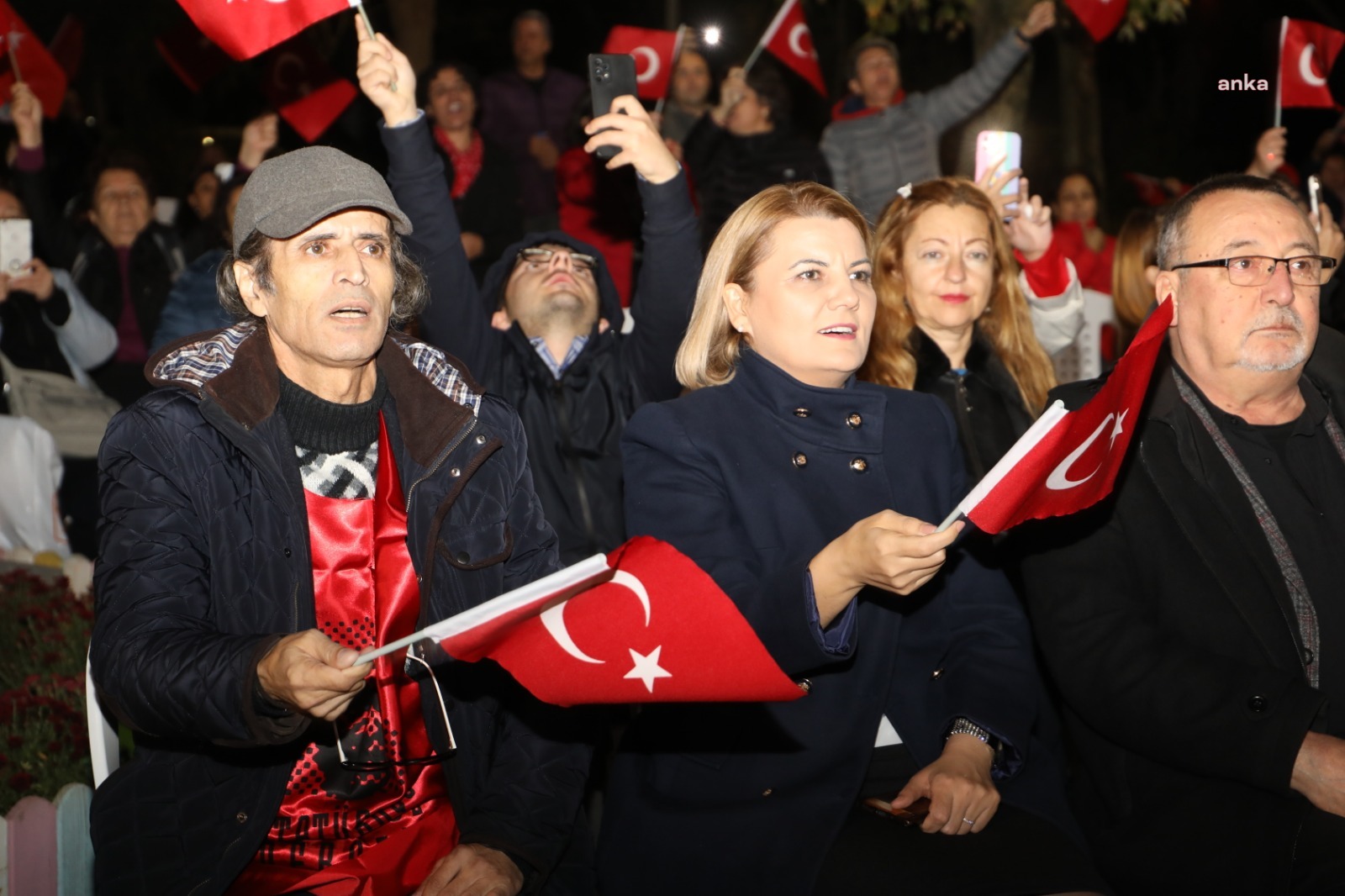 İZMİT BELEDİYE BAŞKANI HÜRRİYET, ADD’NİN CUMHURİYET BAYRAMI PROGRAMINA KATILDI