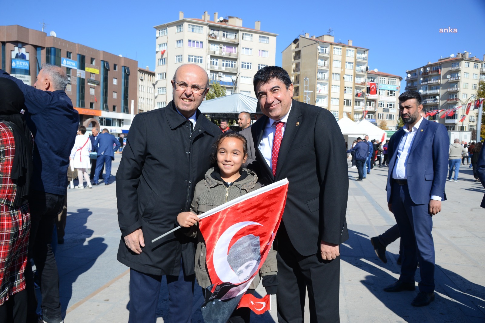 KIRŞEHİR BELEDİYE BAŞKANI EKİCİOĞLU, CUMHURİYET BAYRAMI KUTLAMALARINA KATILDI