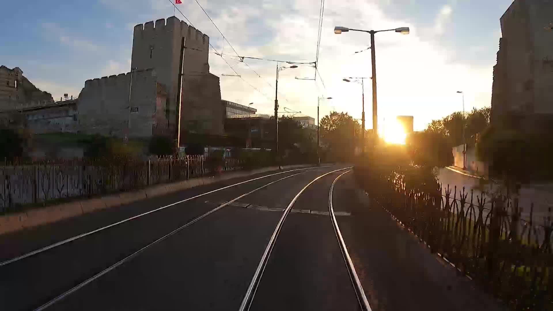 METRO İSTANBUL VE TÜRSAB’DAN TURİZM İÇİN ORTAK PROJE: GALATAPORT-BEYAZIT TURİSTİK TRAMVAYI