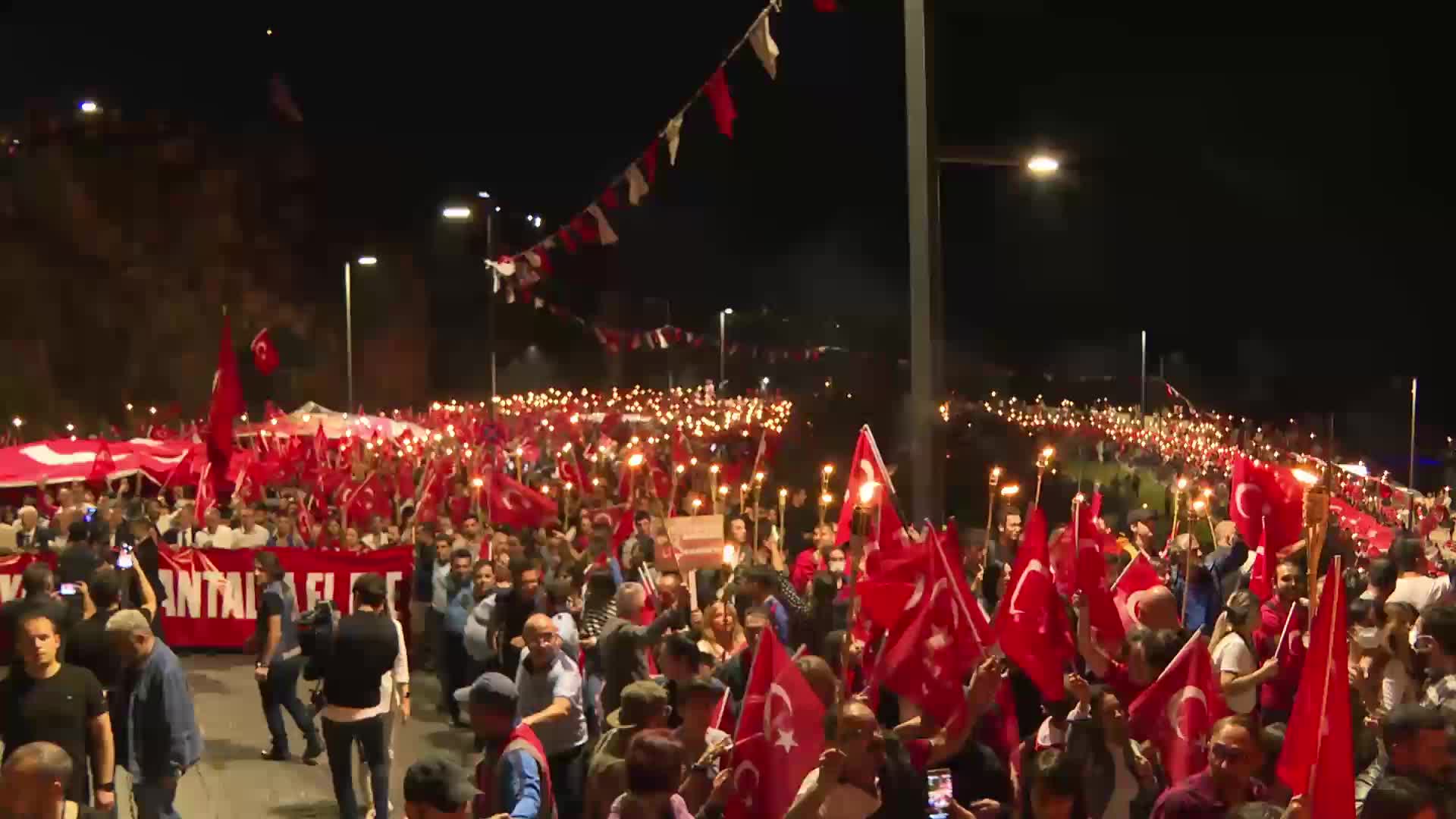 ANTALYA’DA CUMHURİYET COŞKUSU