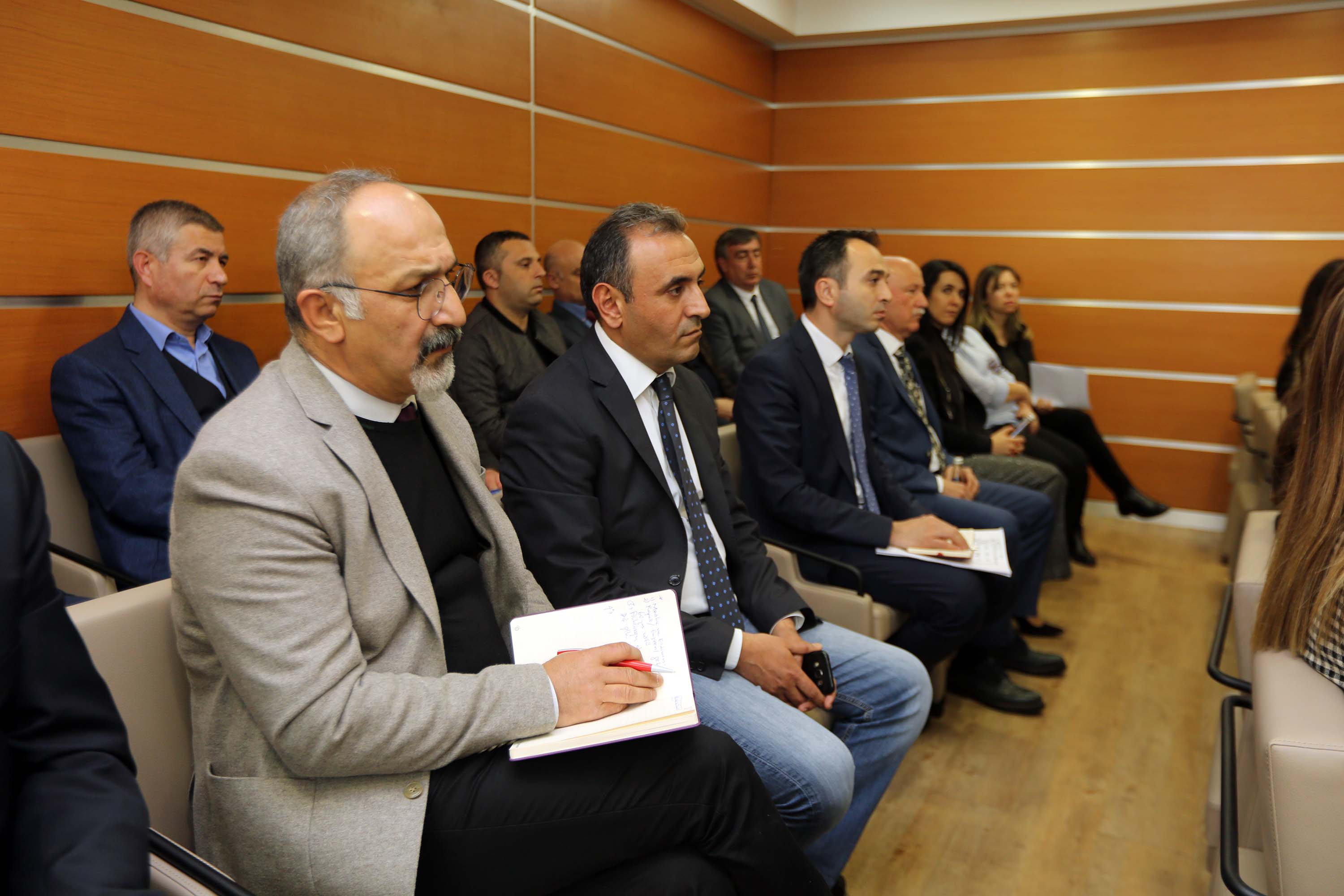 YENİMAHALLE'DE KORONAVİRÜS TEYAKKUZU