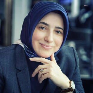 ÖZLEM ZENGİN: UZUN YILLARDIR PARTİMİZDE BİRLİKTE GÖREV YAPTIĞIMIZ KAHRAMANMARAŞ MİLLETVEKİLİMİZ MAHİR ÜNAL’A HİZMETLERİ İÇİN TEŞEKKÜR EDİYORUM. AK PARTİ GRUBUMUZDA HEP BİRLİKTE ÇALIŞMAYA DEVAM EDECEĞİZ