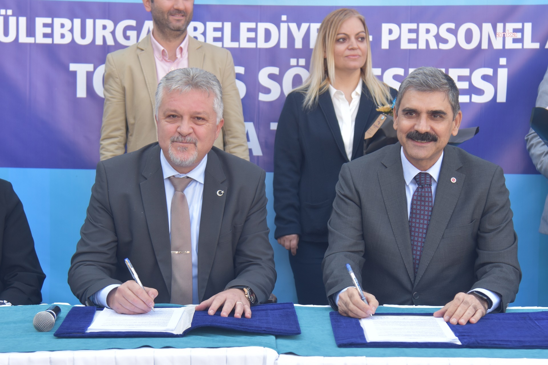 LÜLEBURGAZ BELEDİYESİ’NDE TOPLU SÖZLEŞME SEVİNCİ