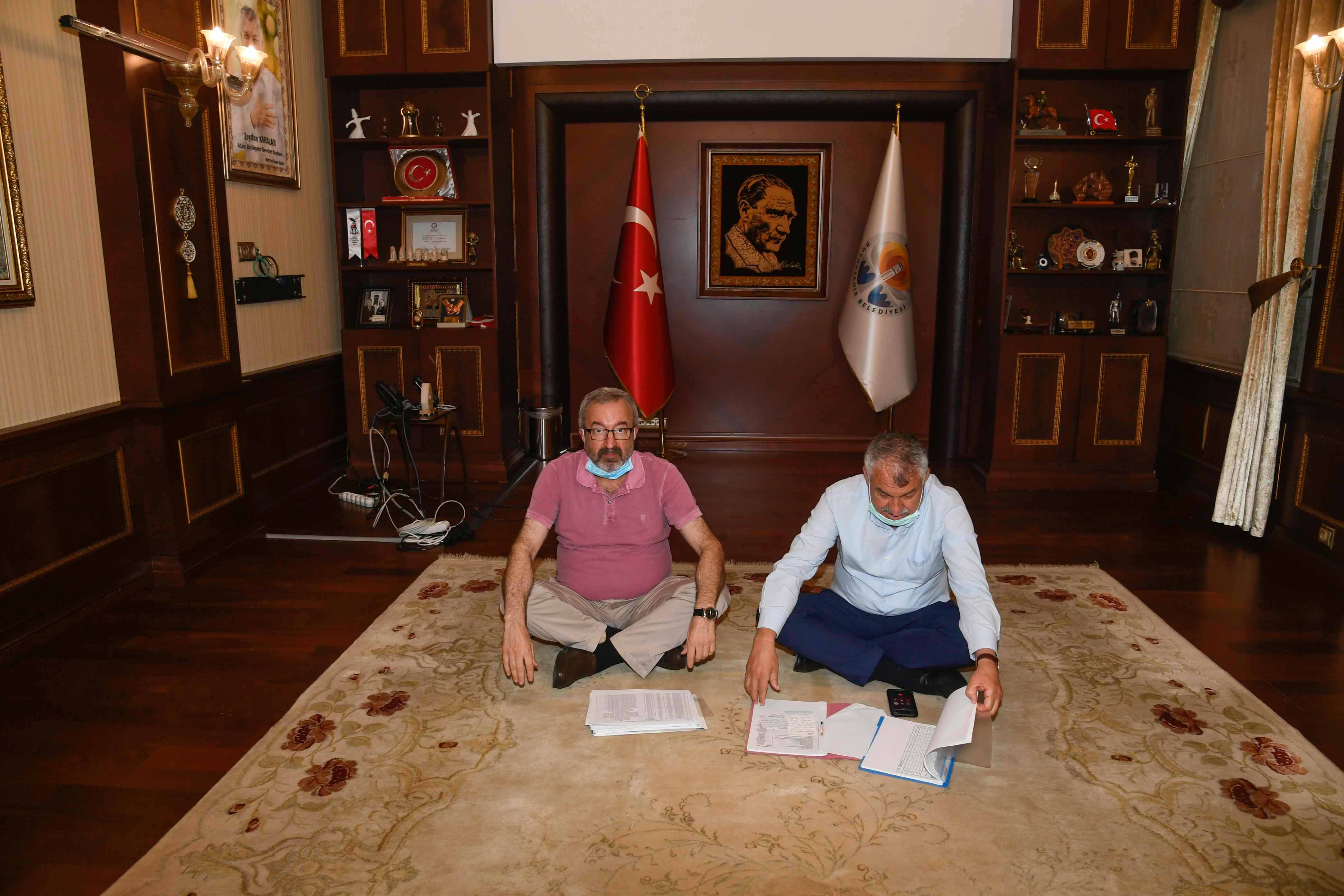 ADANA BÜYÜKŞEHİR BELEDİYESİ'NDE HACİZ ŞOKU