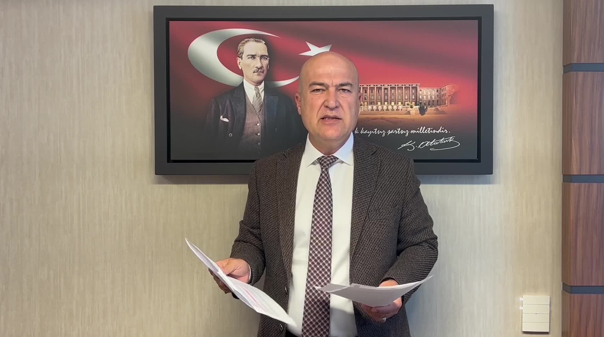 BAKAN KİRİŞCİ "ORMAN YANGINLARININ YÜZDE 47'Sİ SEBEBİ BELİRLENEMEYEN YANGINLAR" DEDİ, MURAT BAKAN "BUNLARA BIRAKIN ORMANLARI BİR ÇALI EMANET EDİLMEZ" DİYE TEPKİ GÖSTERDİ
