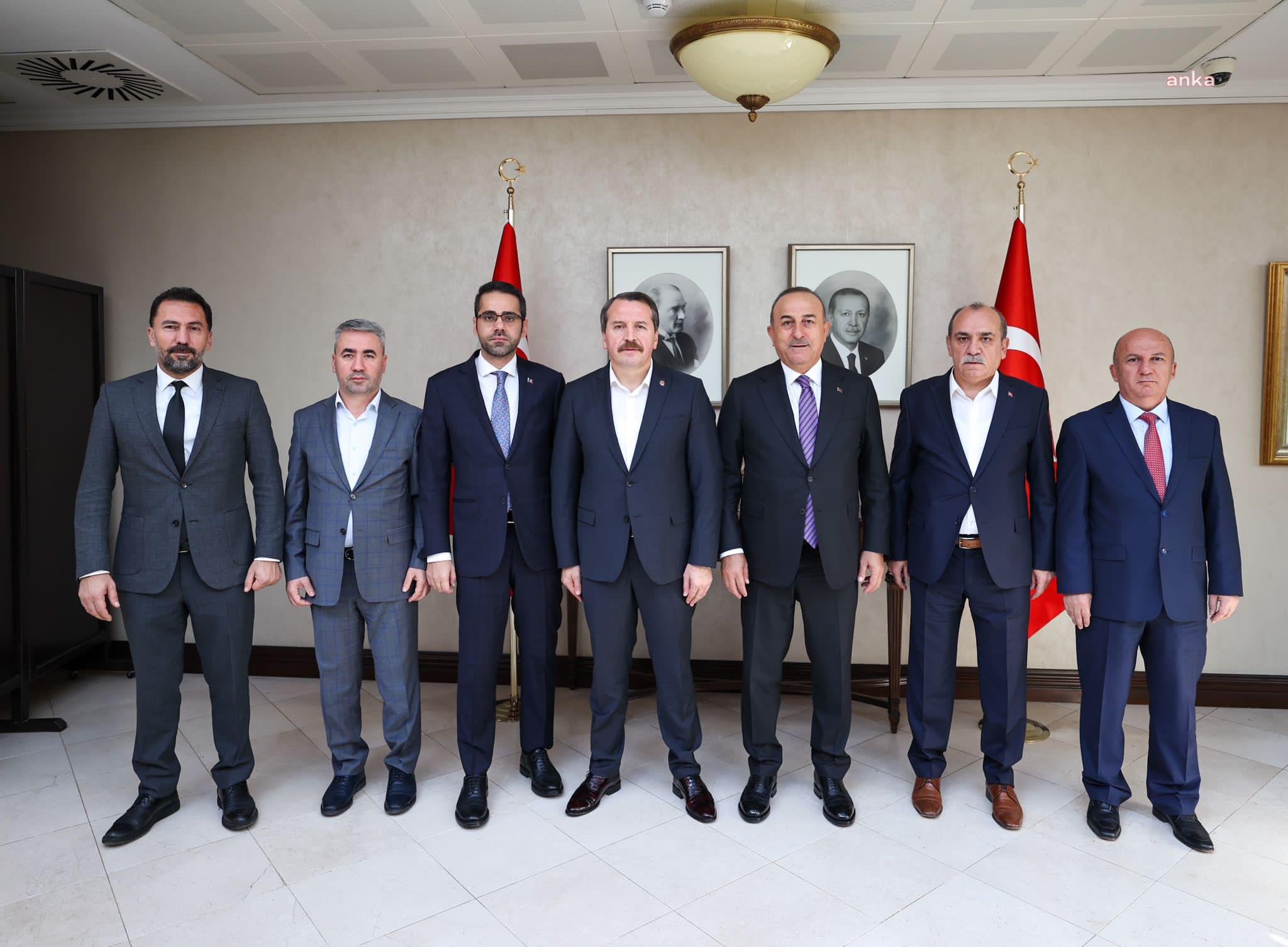 MEVLÜT ÇAVUŞOĞLU: MESAİ ARKADAŞLARIMIZIN ÇALIŞMA MEMNUNİYETİ ÖNCELİĞİMİZ