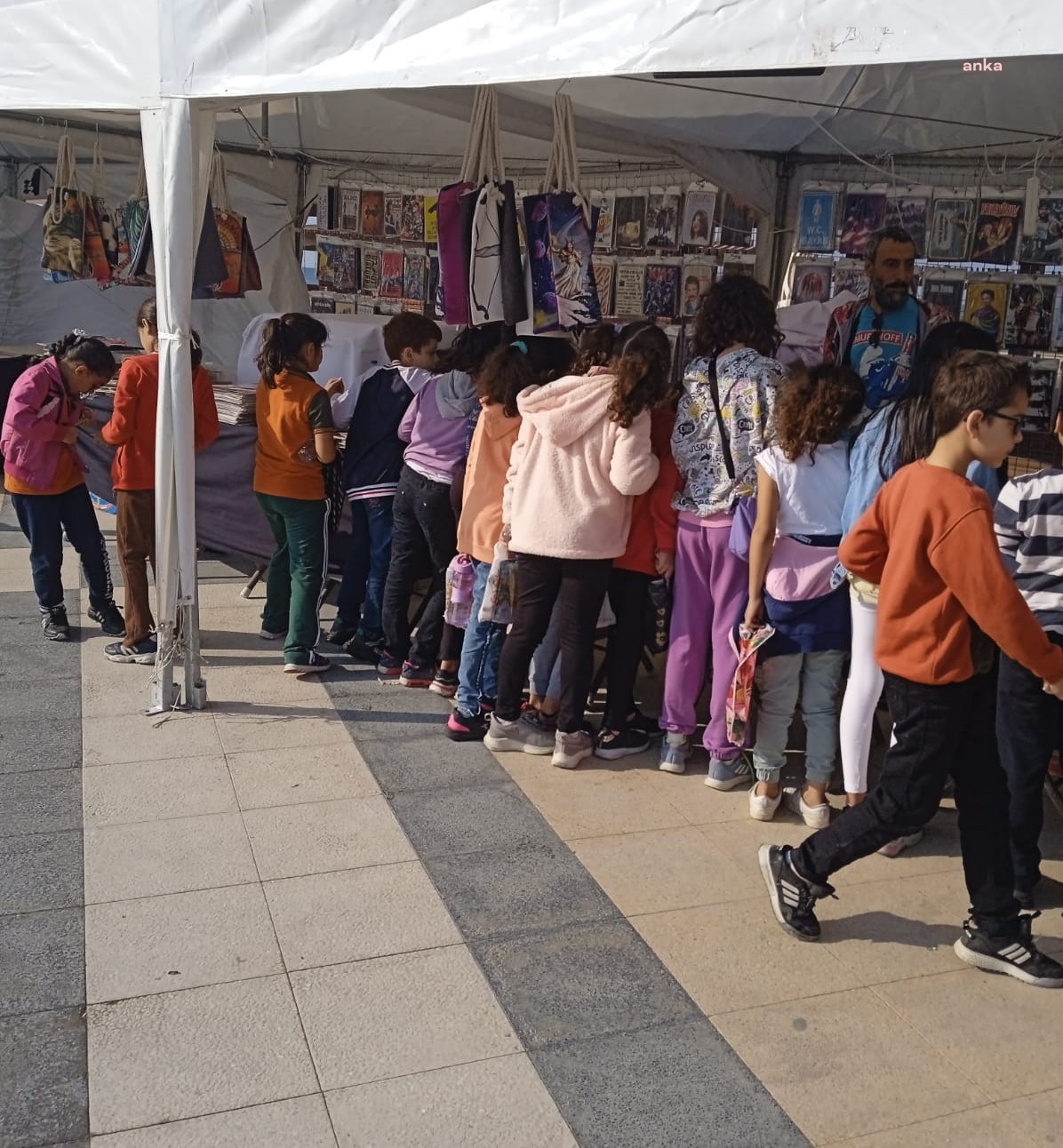 3. SAMANDAĞ KİTAP GÜNLERİ DEVAM EDİYOR