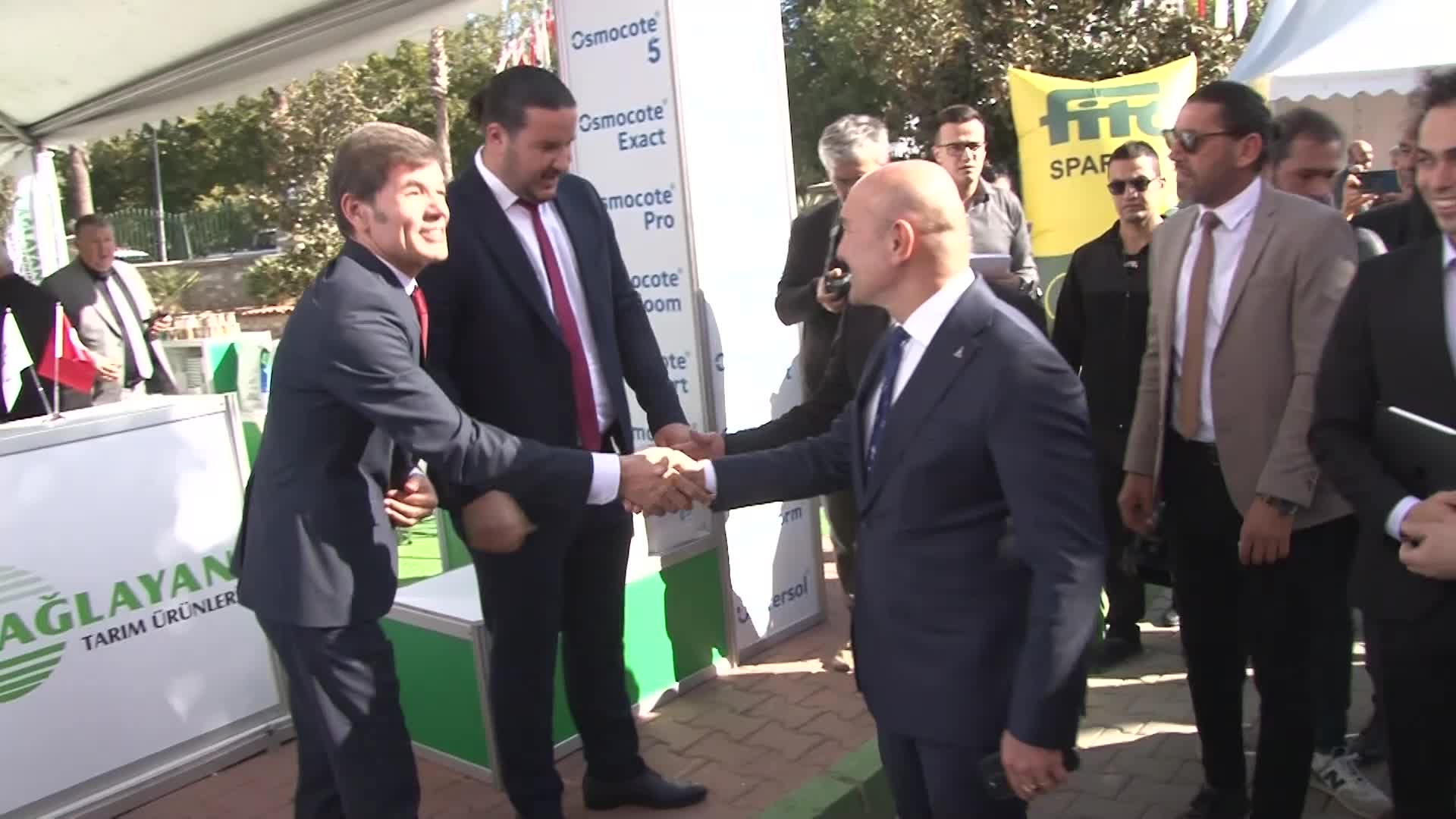 İZMİR ÖDEMİŞ'TE SÜS BİTKİLERİ VE FİDANCILIK SERGİSİ AÇILDI