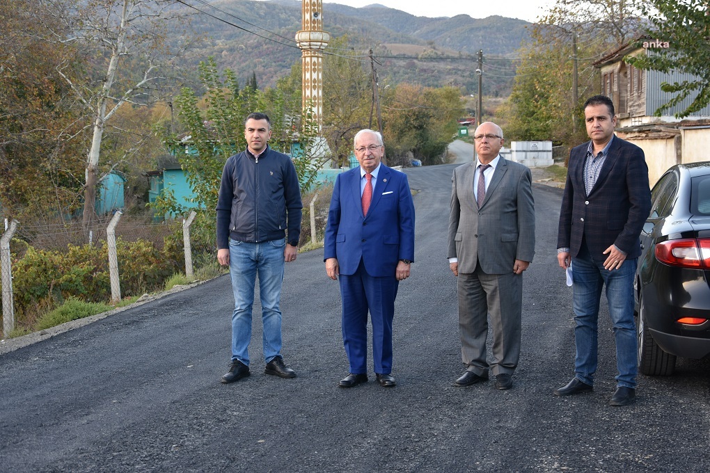 TEKİRDAĞ BÜYÜKŞEHİR, KIRSAL MAHALLELERDE YOL ÇALIŞMALARINI SÜRDÜRÜYOR