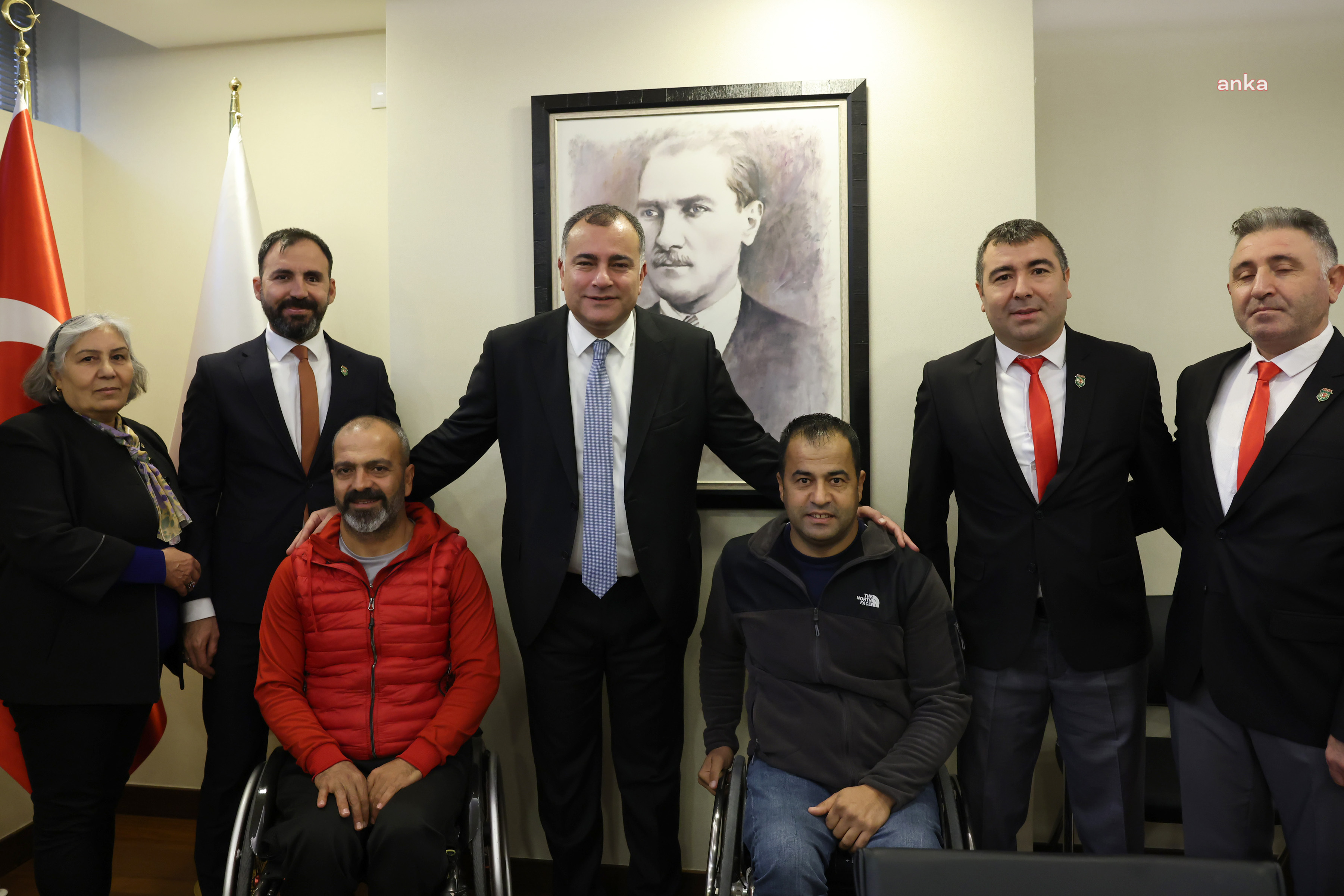 ŞEHİT YAKINLARI VE GAZİLERDEN ÇANKAYA BELEDİYE BAŞKANI TAŞDELEN’E ZİYARET