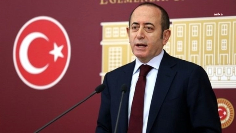 HAMZAÇEBİ, BAKAN ERSOY’A BOĞAZİÇİ ÜNİVERSİTESİ GELİŞTİRME VAKFI’NI SORDU: "İSİM DÜZELTME DAVASI AÇACAK MISINIZ"