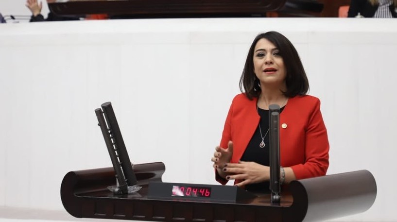 CHP’Lİ TAŞCIER: “İSTANBUL SÖZLEŞMESİ’Nİ TARTIŞMAK CİNAYETLERE YARDIMCI OLMAKTIR”