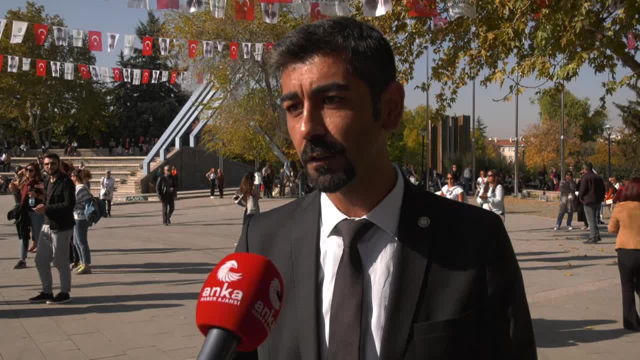 YURT DIŞINA GİDECEĞİNİ SÖYLEYEN HEMŞİRE: “SAĞLIK BAKANI'NA SESLENİYORUM; YAZIKLAR OLSUN, HAKKIMIZ HELAL ETMİYORUM”