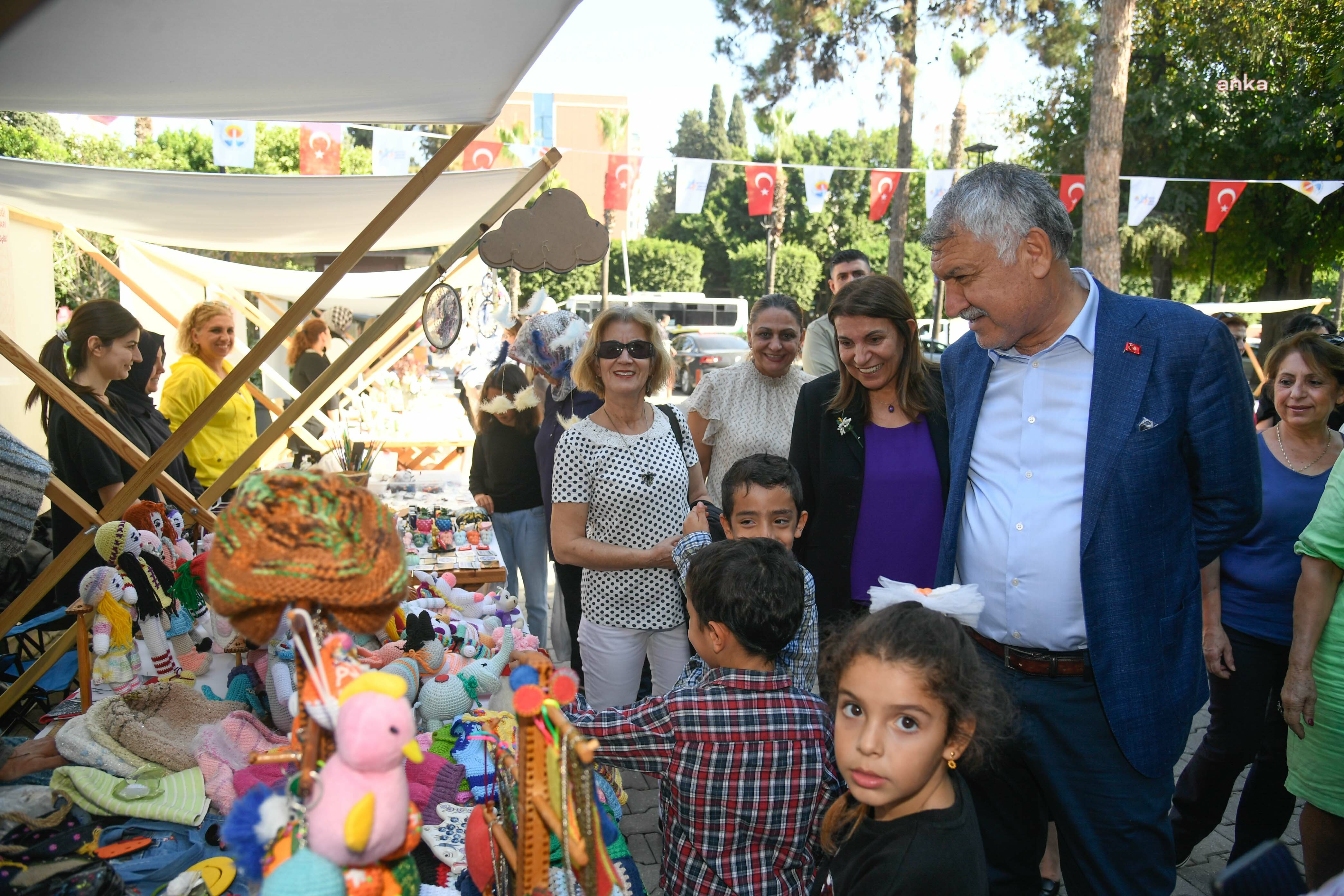 ADANA’DA 'KADIN EMEĞİ PAZARI' KURULDU