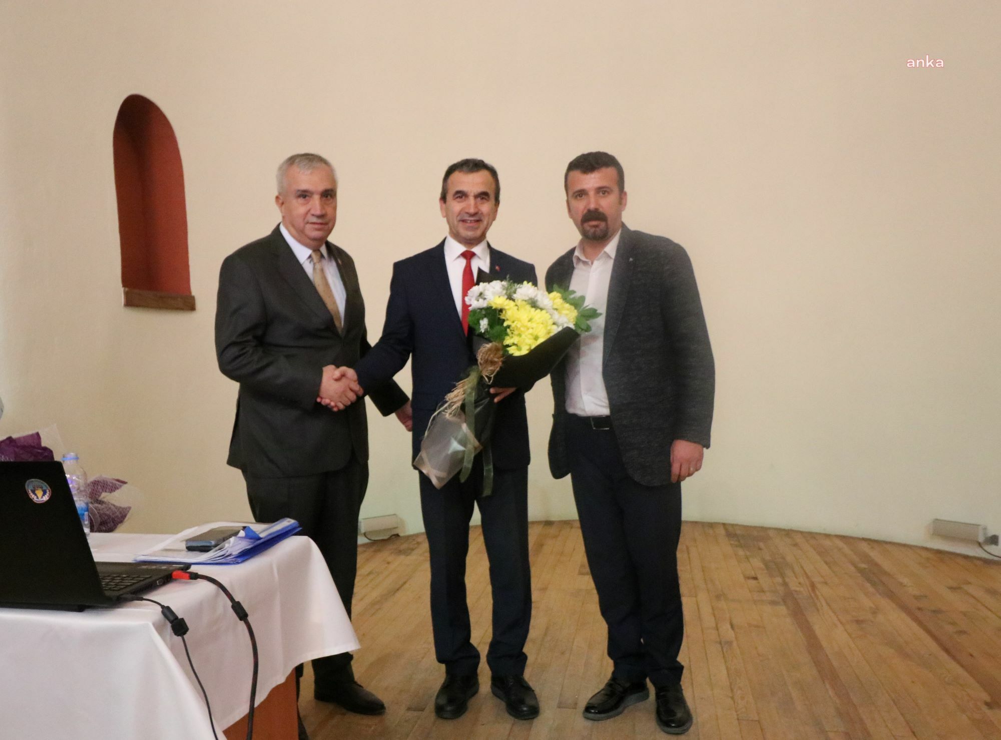 TURGUTLU’DA “ATATÜRK VE CUMHURİYET” SÖYLEŞİSİNE YOĞUN İLGİ
