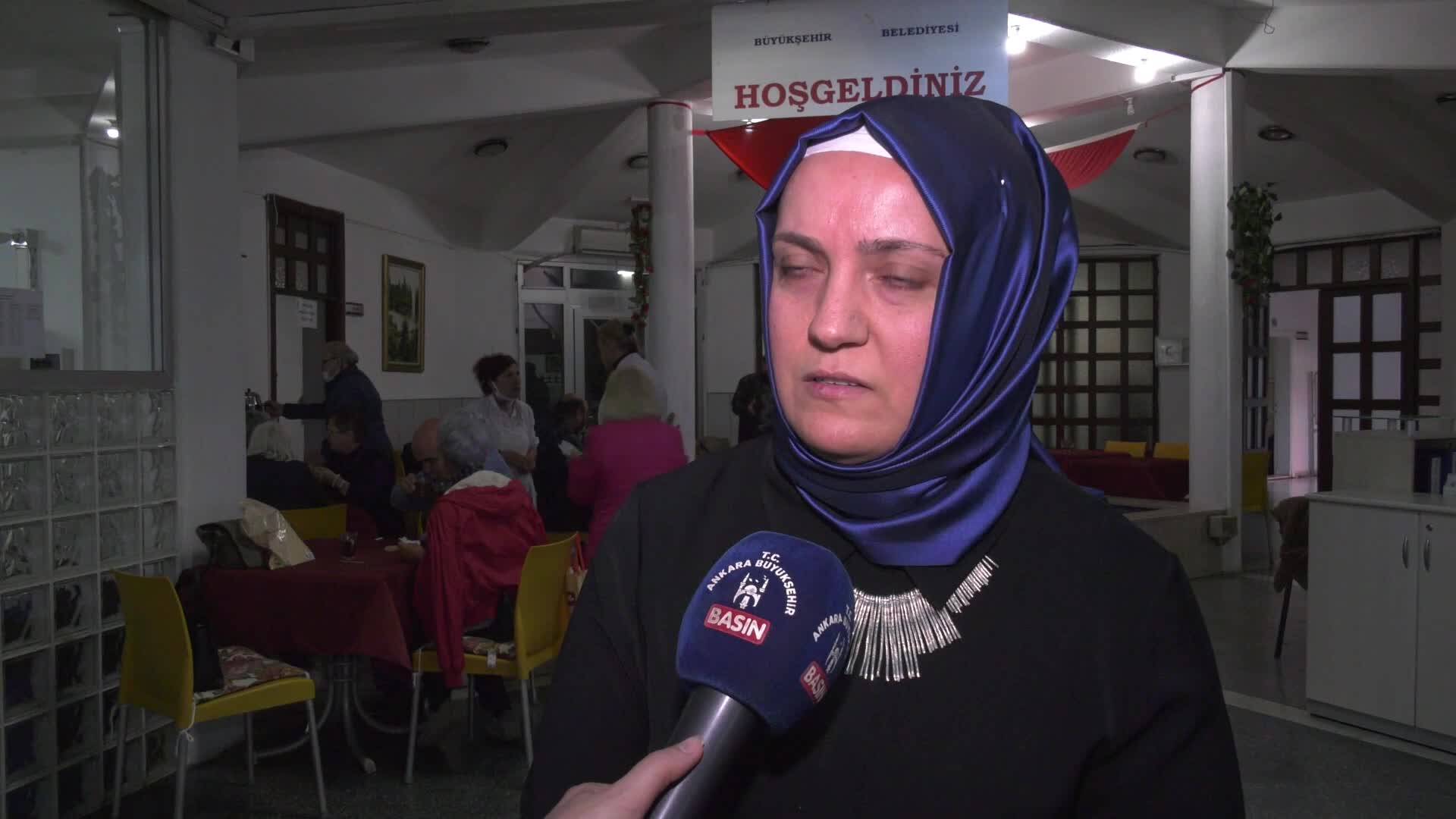 BAŞKENT'TE 65 YAŞ ÜSTÜ VATANDAŞLAR TEKNOLOJİYİ ‘YAŞLILAR VE GENÇLER BİLGİ ERİŞİM MERKEZİ’NDE YAKALIYOR