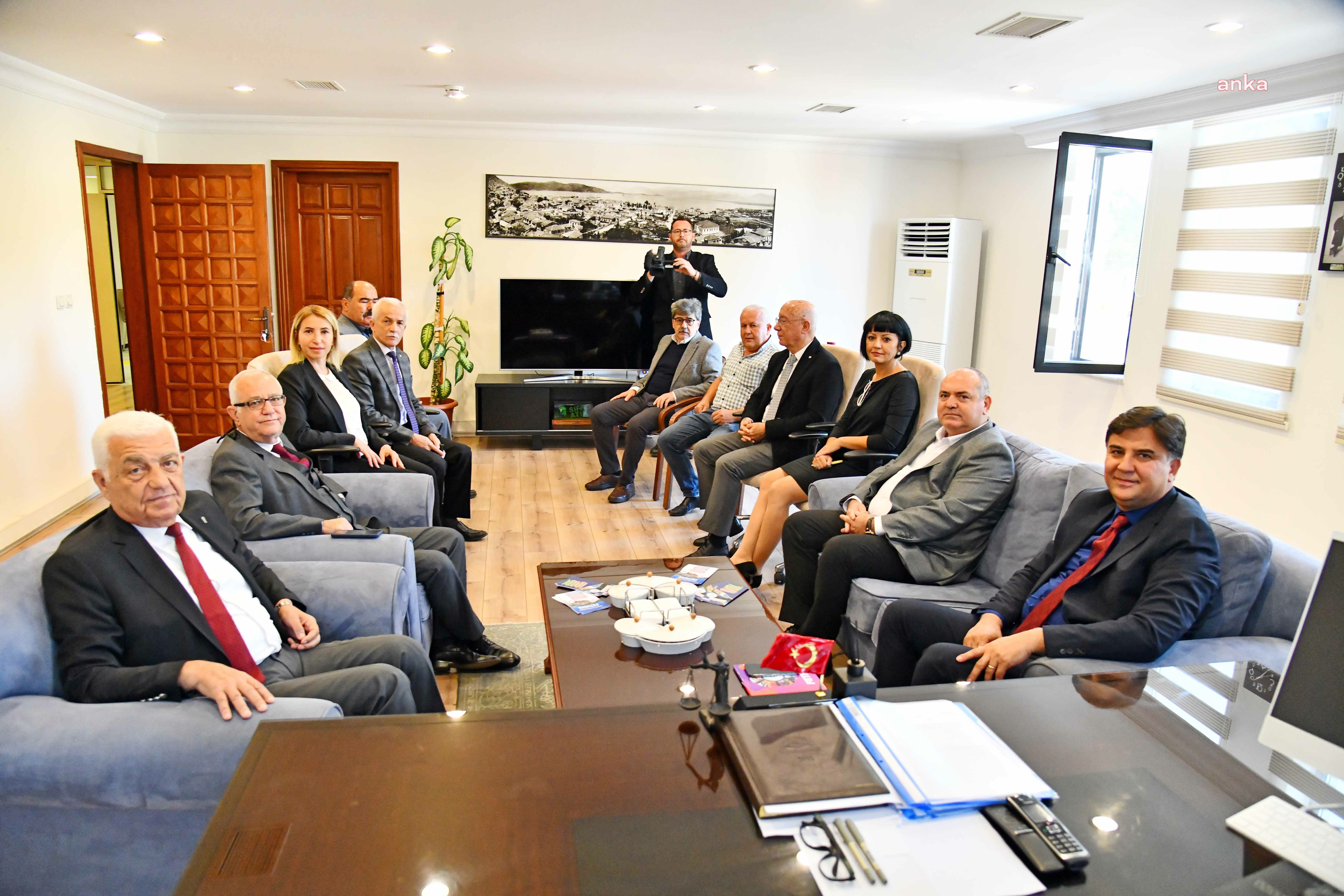 MUĞLA BÜYÜKŞEHİR BELEDİYE BAŞKANI GÜRÜN, FETHİYE BELEDİYE BAŞKANI KARACA’YI ZİYARET ETTİ