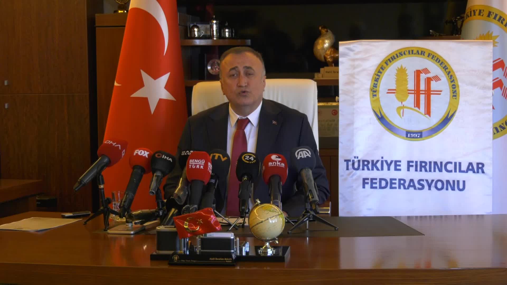FIRINCILAR KONFEDERASYONU BAŞKANI BALCI, KOLİVAR HAKKINDA SUÇ DUYURUSUNDA BULUNDUĞUNU AÇIKLADI… BALCI: “ARALIK AYINDA EKMEK 5 TL ÜZERİNDE OLMAYACAK”