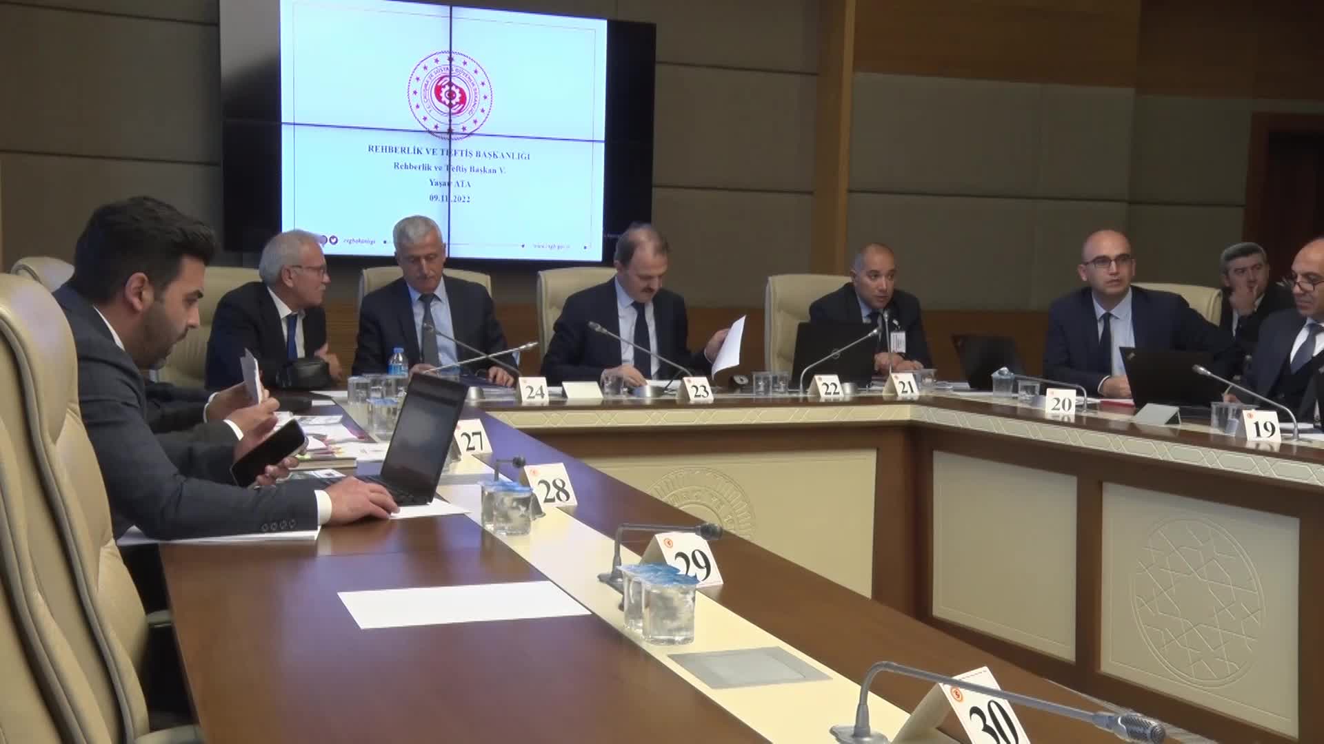 TBMM AMASRA MADEN KAZASINI ARAŞTIRMA KOMİSYONU'NDA TARTIŞMA ÇIKTI. KENDİSİNE SÖZ VERİLMEYEN CHP'Lİ YAVUZYILMAZ'DAN BAŞKAN YILDIZ'A: “KAÇ KİŞİ ÖLÜRSE SÖZ VERECEKSİNİZ?”