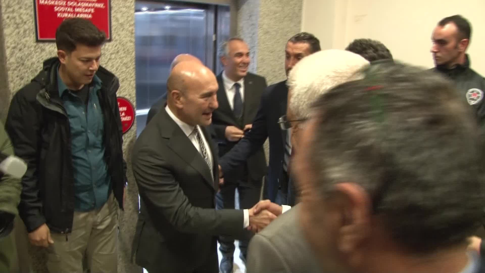 İZMİR'DE BUCA CEZAEVİ ALANI İÇİN ORTAK MÜCADELE KARARI... TUNÇ SOYER: "SAO PAULO'DA NASIL ZAFER KAZANDIYSAK BUCA'DA DA KAZANACAĞIZ"