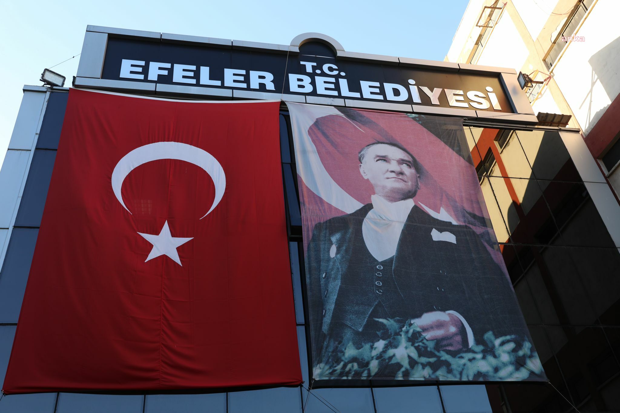 EFELER, ULU ÖNDER ATATÜRK’Ü ANDI