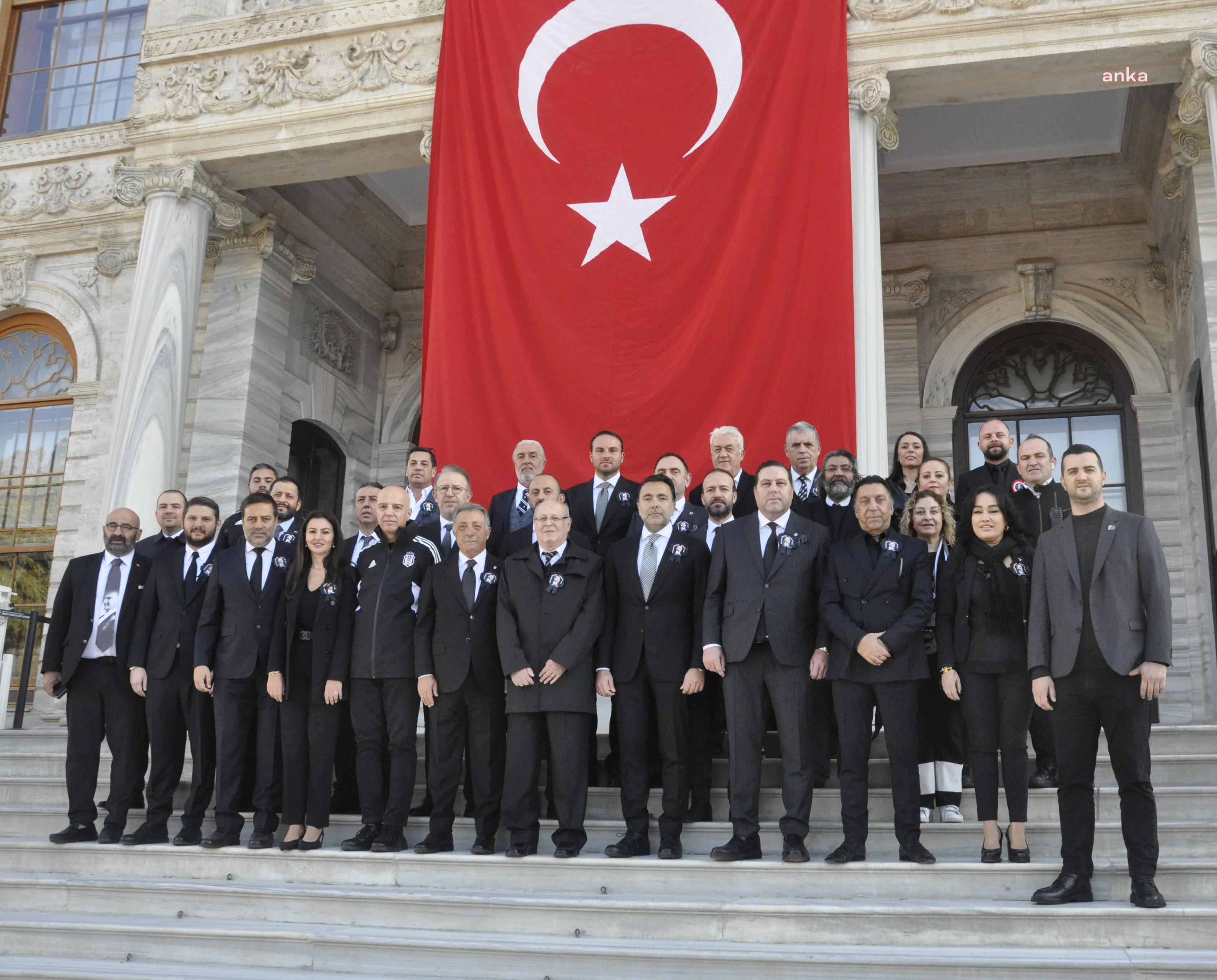 BEŞİKTAŞ, ATATÜRK'Ü DOLMABAHÇE'DE ANDI