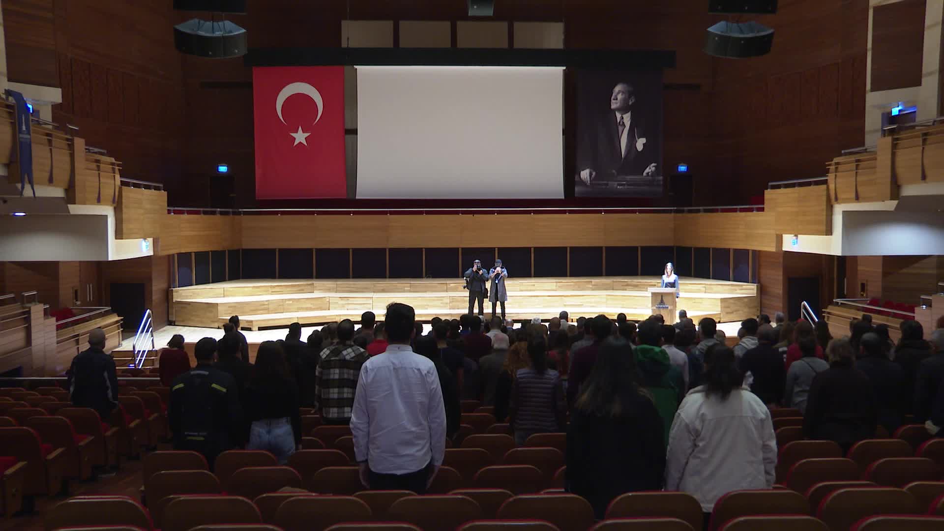 “ÖZGÜR İZMİR-KURTULUŞUN 100. YILI” BELGESELİNİN GALASI YAPILDI
