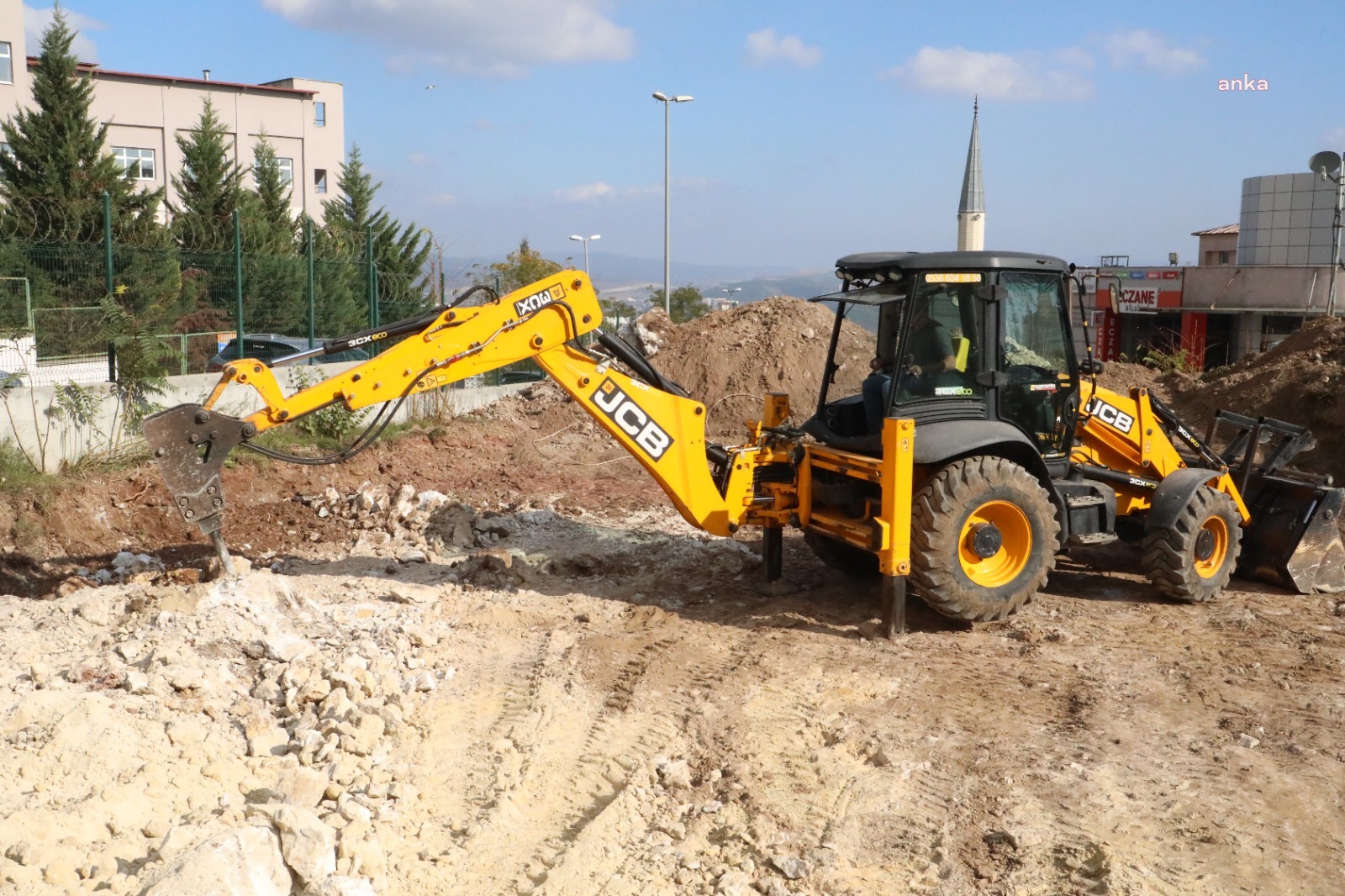 İZMİT BELEDİYESİ 4’ÜNCÜ KREŞ İÇİN HAREKETE GEÇTİ
