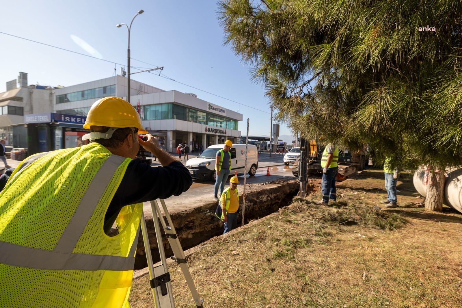 KARŞIYAKA'DA SU TAŞKINLARININ ÖNÜNE GEÇECEK ÇALIŞMA