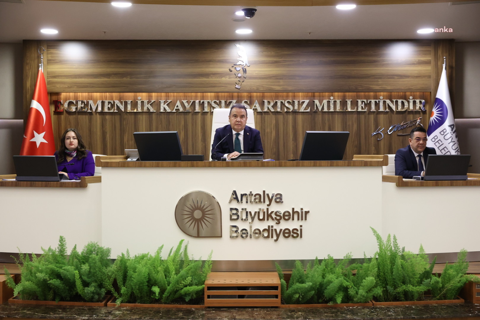 ANTALYA BÜYÜKŞEHİR BELEDİYE MECLİSİ’NDEN TERÖRE ORTAK TEPKİ