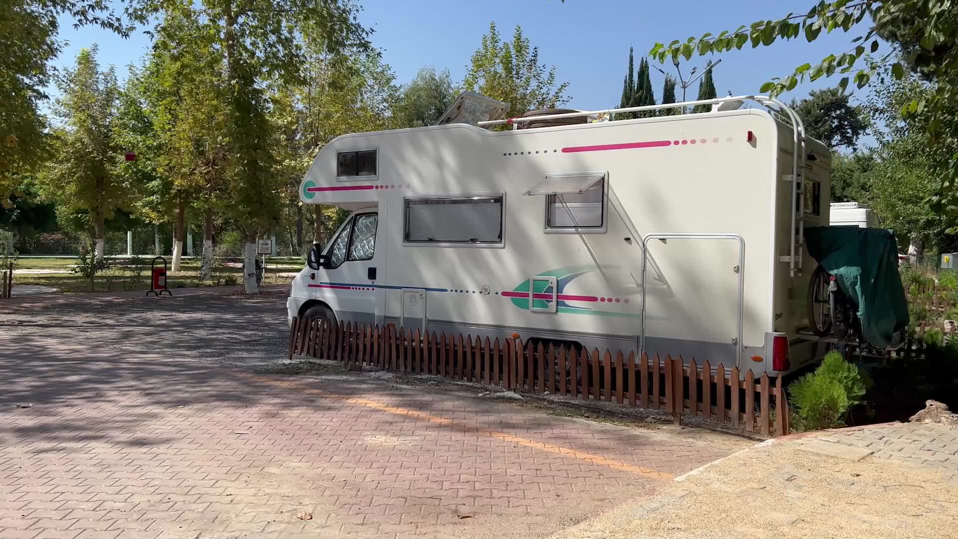 TARSUS BELEDİYESİ’NİN KARAVAN PARKI 10 AYDA 1500 KARAVANA EV SAHİPLİĞİ YAPTI