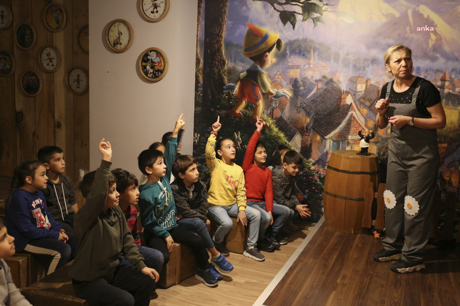YENİMAHALLE'DE ARA TATİLİN ADRESİ EVRENSEL DEĞERLER ÇOCUK MÜZESİ OLDU