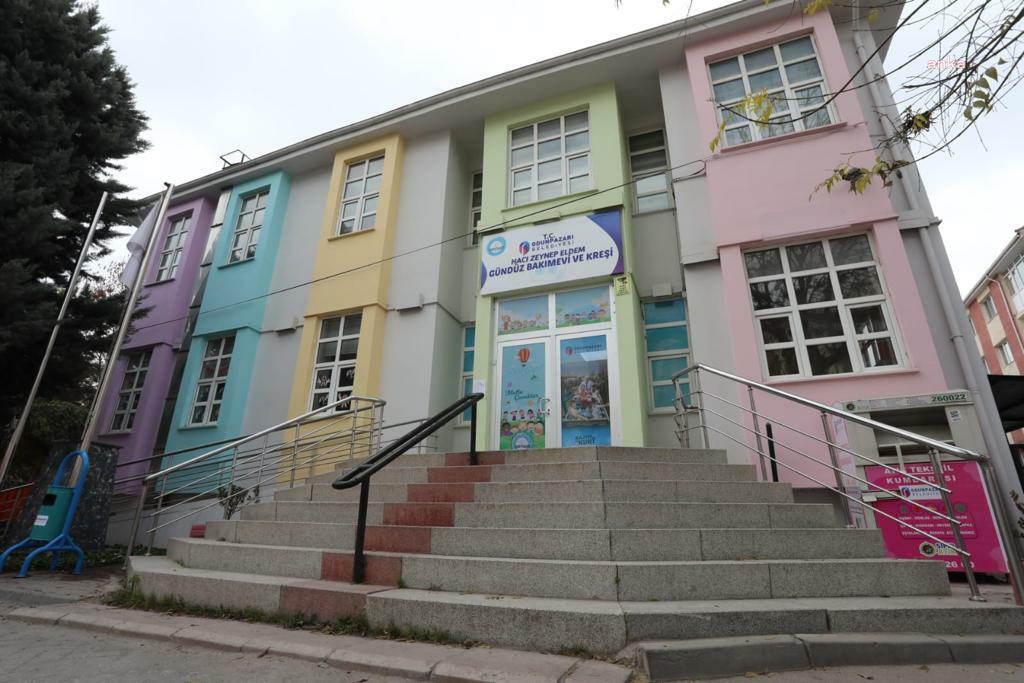 ODUNPAZARI BELEDİYESİ KENTE BİR KREŞ DAHA KAZANDIRIYOR