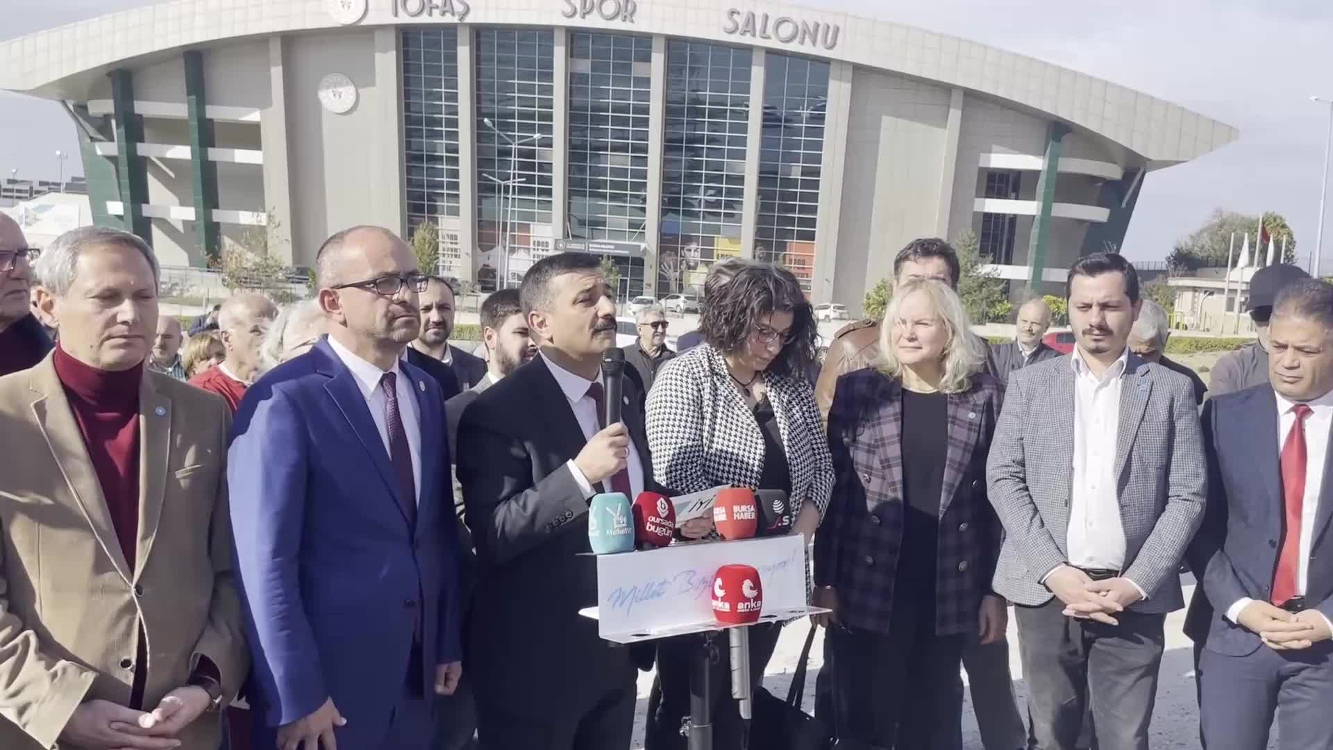 İYİ PARTİ BURSA İL BAŞKANI TÜRKOĞLU: "YANGINDAN MAL KAÇIRMA DERDİNE DÜŞENLER, RANT HIRSIZYLA ŞEHRİMİZİ TALAN EDİYOR"