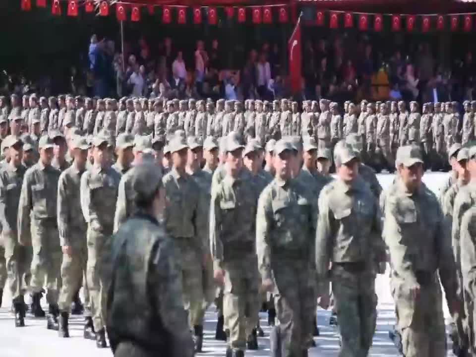 BURDUR’DAKİ ASKERLERDE KORONAVİRÜS TESPİT EDİLDİ, ÇOK ASKER KARANTİNADA